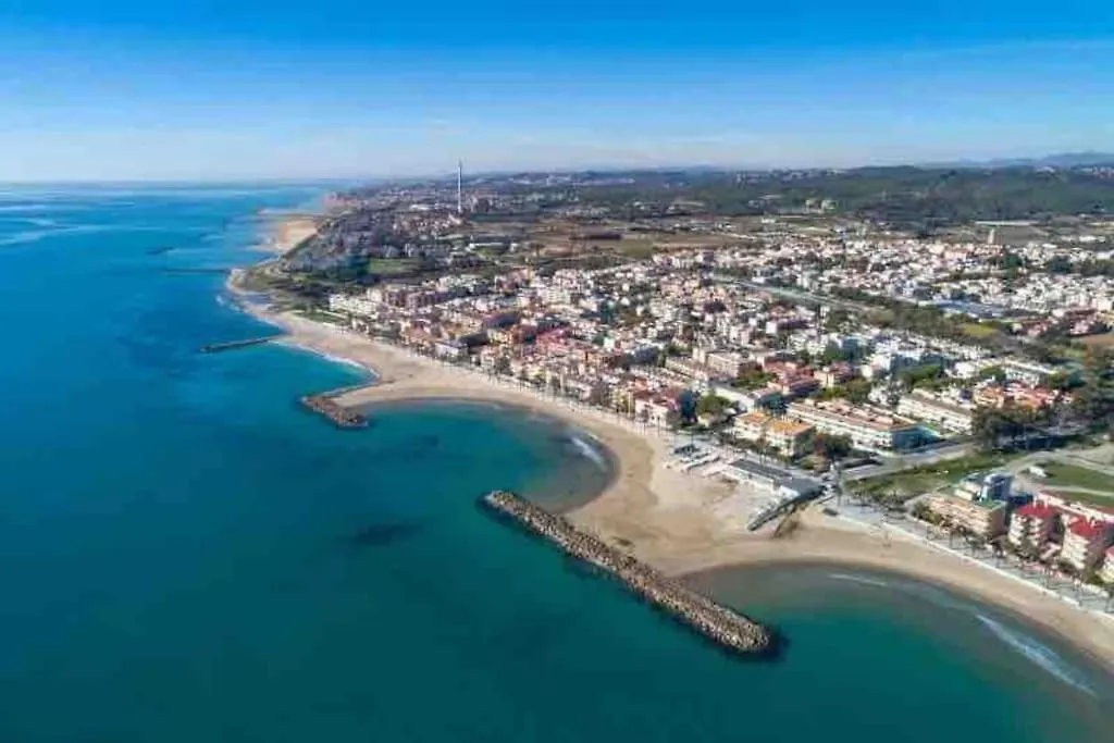 Full Apartment In Cubelles. 3 Rooms And 15Min To The Beach. Spain