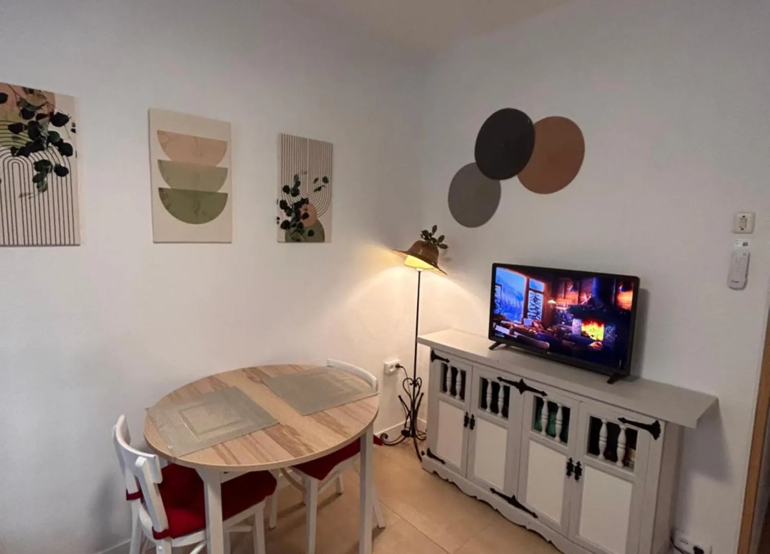 Full Apartment In Cubelles. 3 Rooms And 15Min To The Beach.